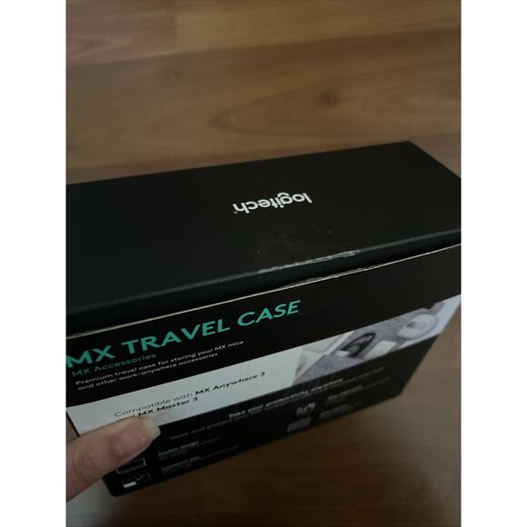 BRAND NEW LOGITECH MX TRAVEL CASE for MX Anywhere 3S and MX Master 3S - Picture 3 of 7